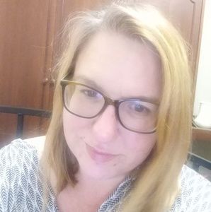 Meet your Posher, Nessie